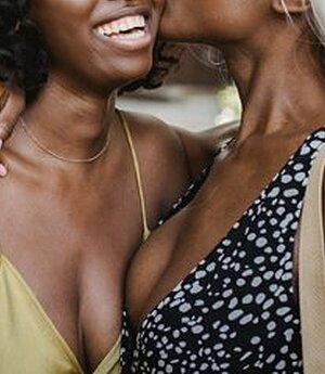 Pretty-Ebony1